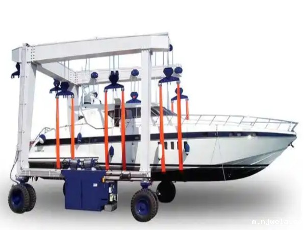 游艇吊的吊装成本：游艇吊装的成本和效益如何？