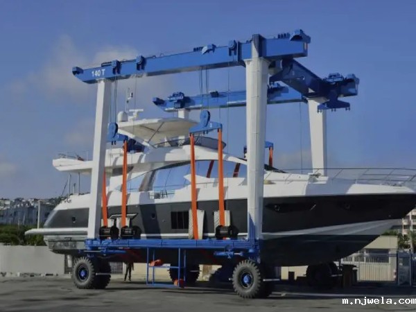 游艇吊的吊装合同：游艇吊装合同应注意哪些条款和规定？